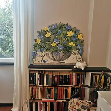 White & Blue House Apartment