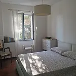 White & Blue House Appartement *